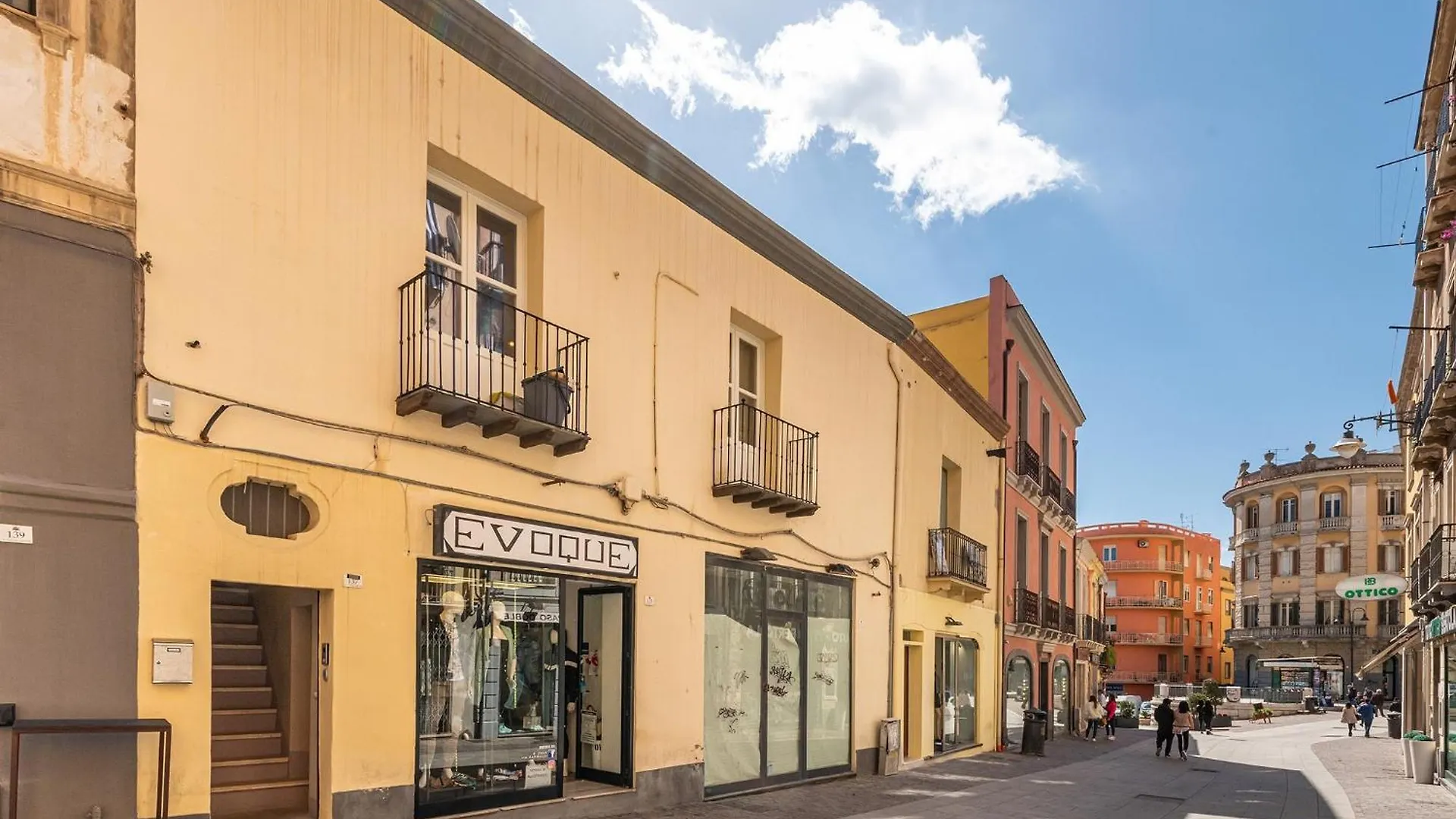 Estay Garibaldi Cagliari