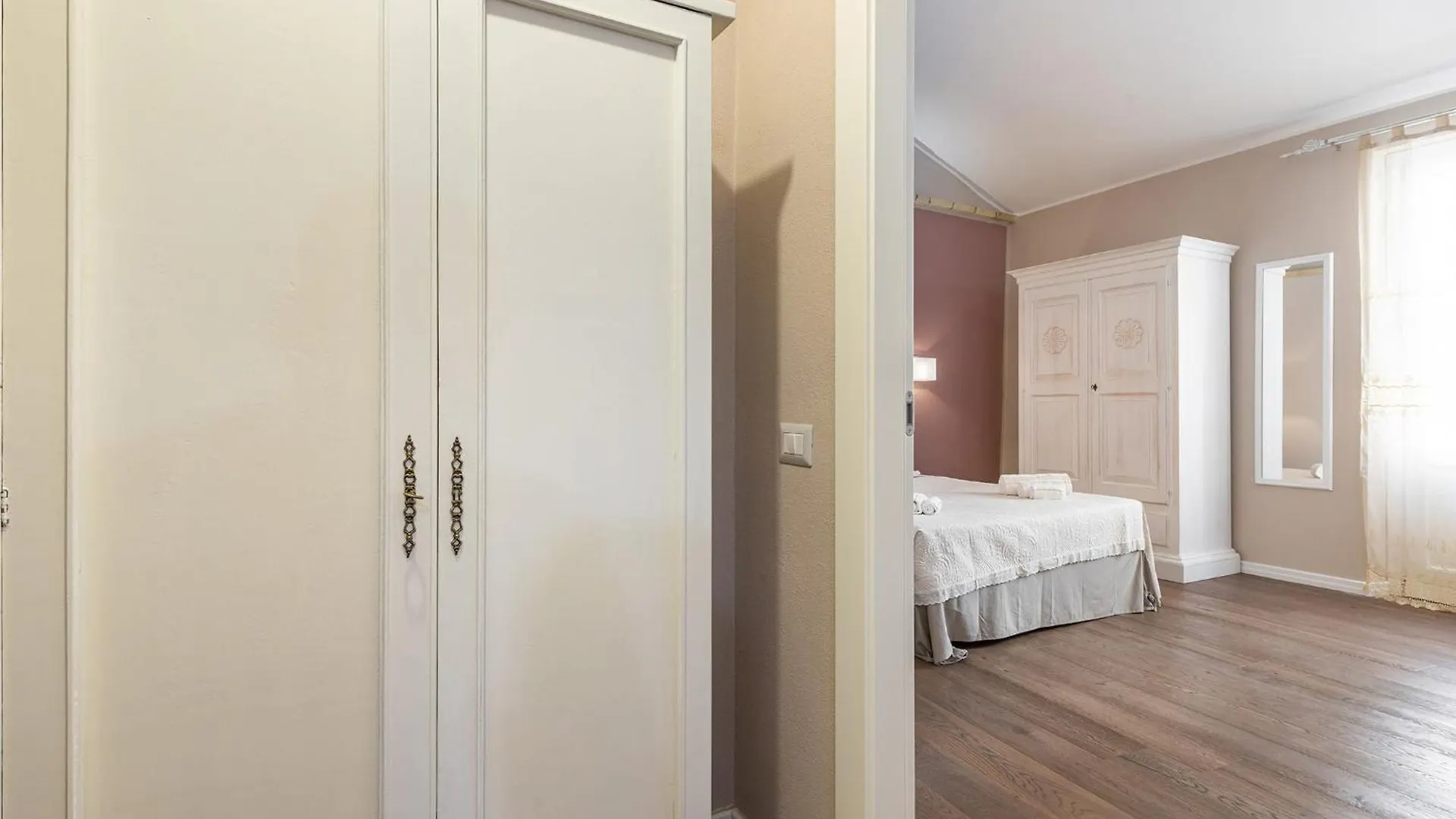 Estay Garibaldi Cagliari 0*,  Italy